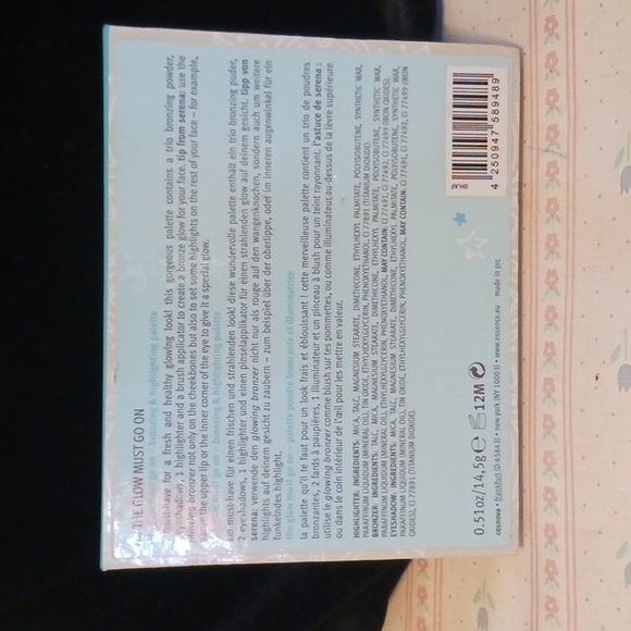 Essence the glow most go on bronzing and highlighting palette. Brand new. - Picture 4 of 4